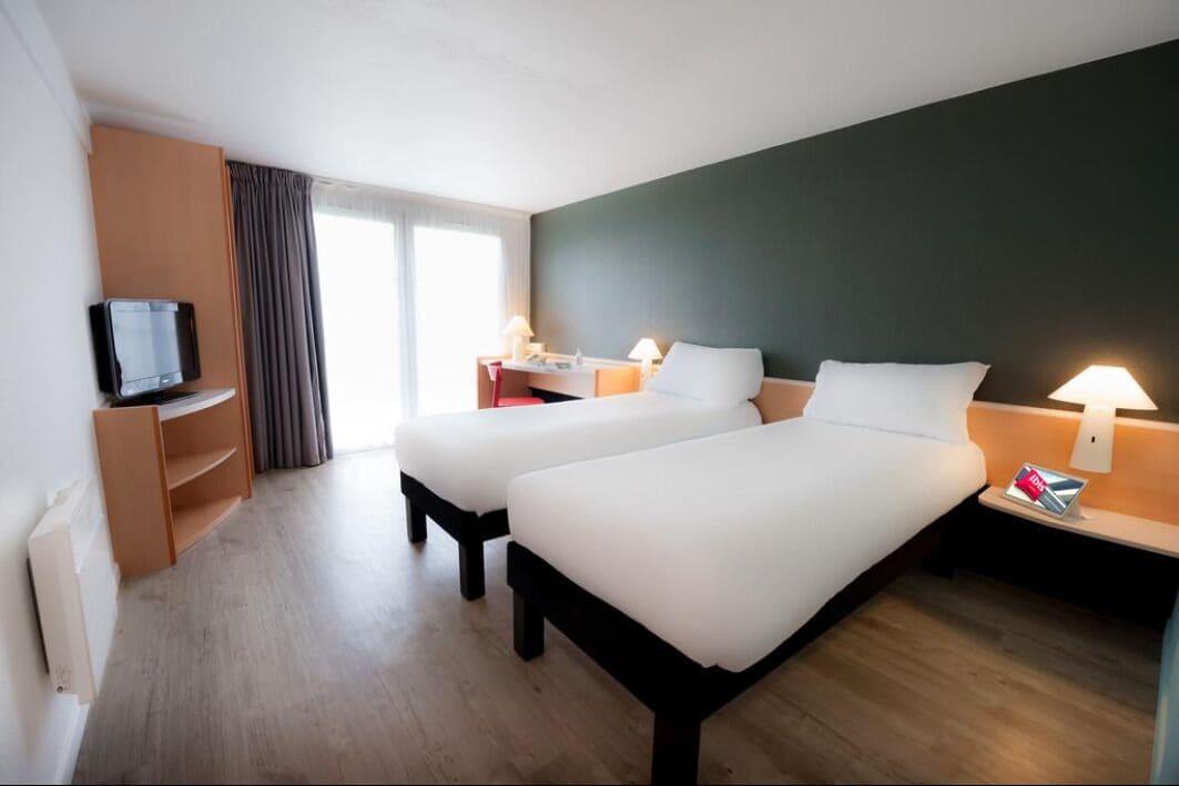 Ibis Nantes Treillieres Hotel Exterior photo