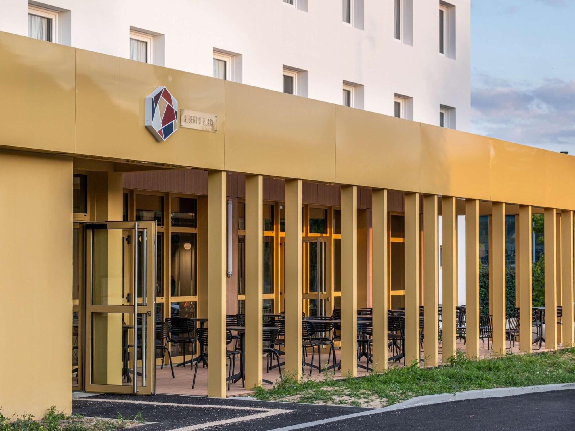 Ibis Nantes Treillieres Hotel Exterior photo
